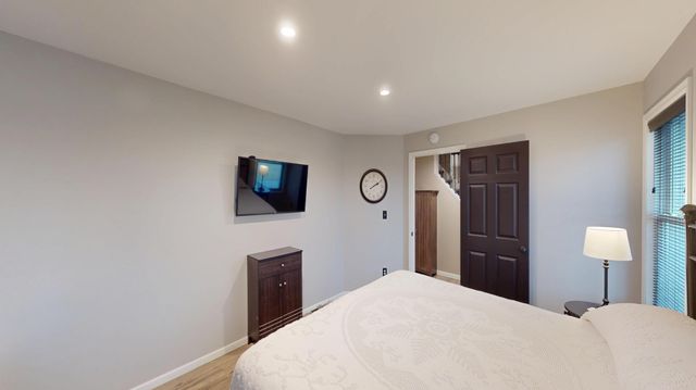 2021 Bridge Avenue, Albert Lea, MN 56007