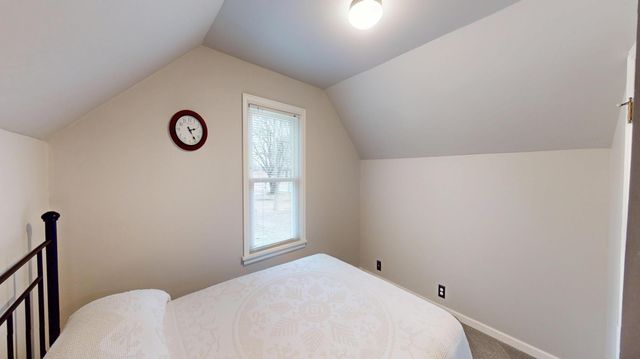 2021 Bridge Avenue, Albert Lea, MN 56007