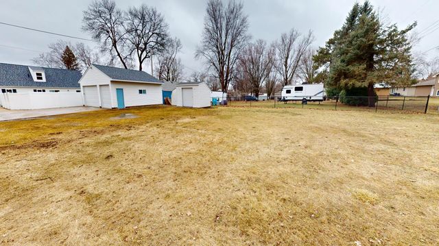 2021 Bridge Avenue, Albert Lea, MN 56007