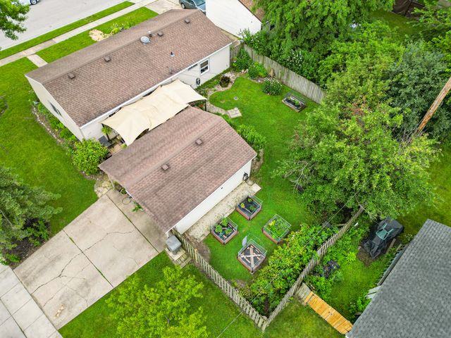 334 Fairfax Avenue, Romeoville, IL 60446