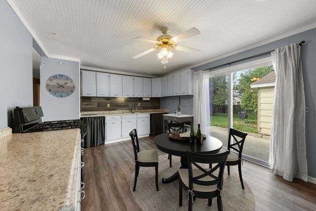 334 Fairfax Avenue, Romeoville, IL 60446