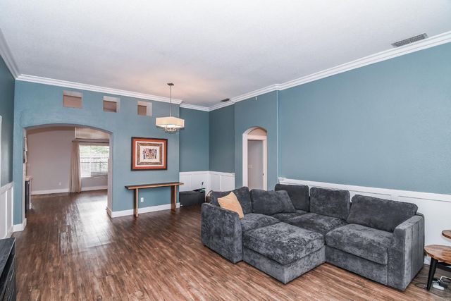 10064 Oglethorpe Way, Elk Grove, CA 95624