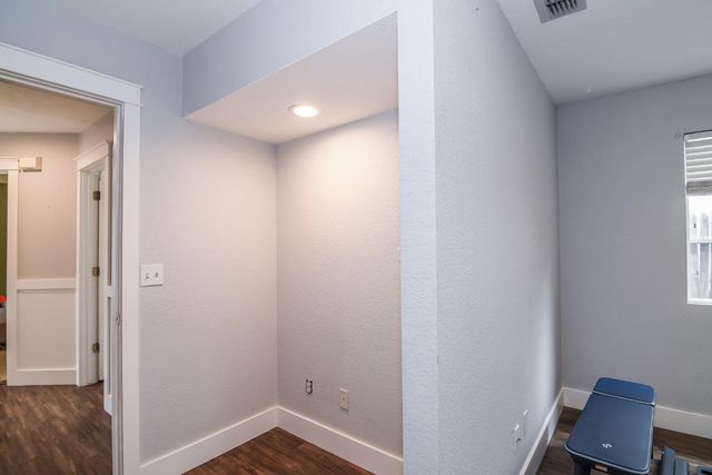 10064 Oglethorpe Way, Elk Grove, CA 95624