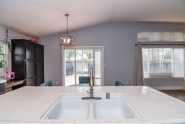 10064 Oglethorpe Way, Elk Grove, CA 95624