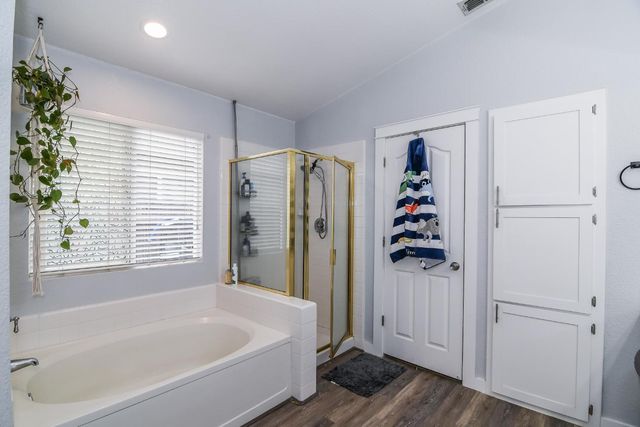 10064 Oglethorpe Way, Elk Grove, CA 95624