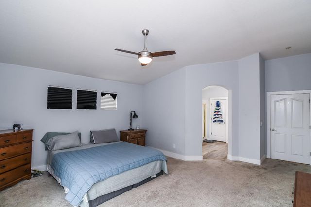 10064 Oglethorpe Way, Elk Grove, CA 95624