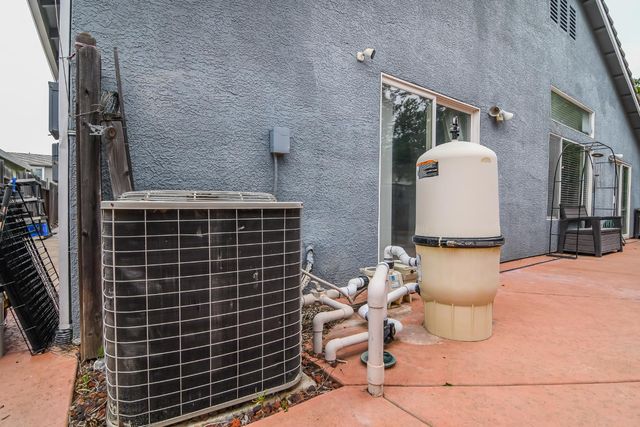 10064 Oglethorpe Way, Elk Grove, CA 95624