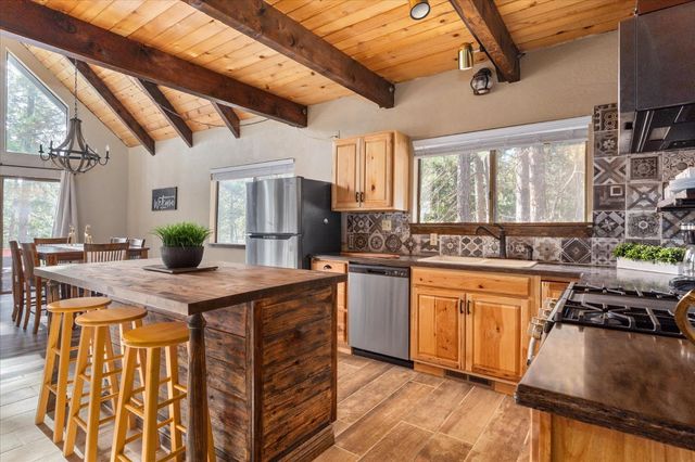 2673 El Dorado Dr, Arnold, CA 95223