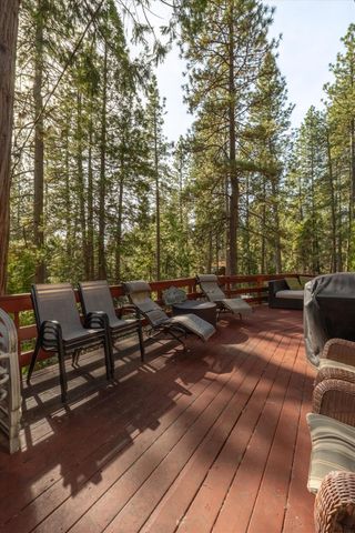 2673 El Dorado Dr, Arnold, CA 95223