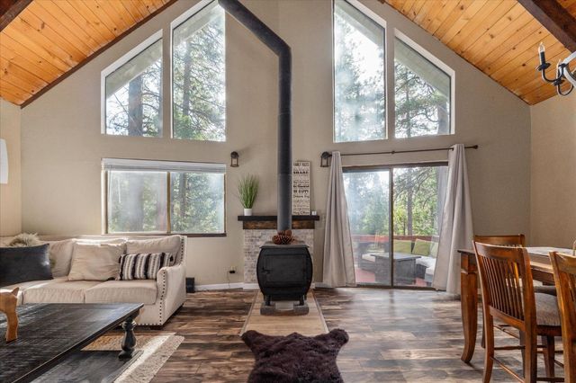 2673 El Dorado Dr, Arnold, CA 95223