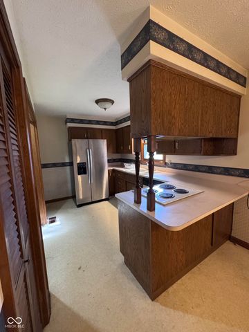2333 Windmire Way, Anderson, IN 46012
