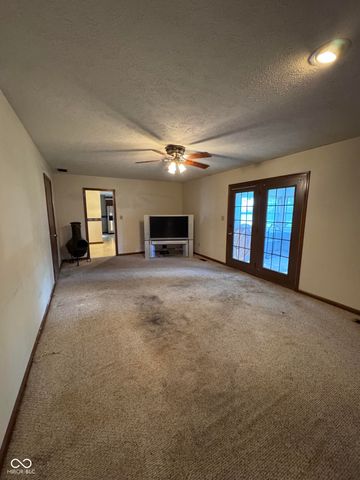 2333 Windmire Way, Anderson, IN 46012
