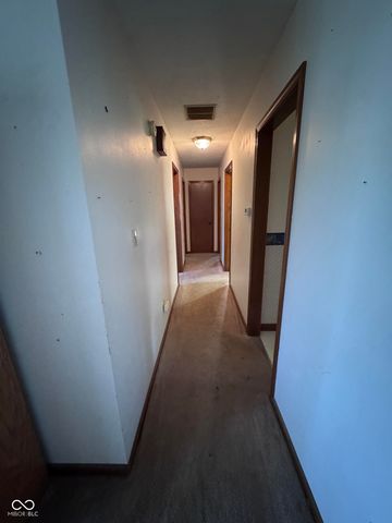 2333 Windmire Way, Anderson, IN 46012