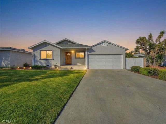 6545 Dos Rios Rd, Downey, CA 90240