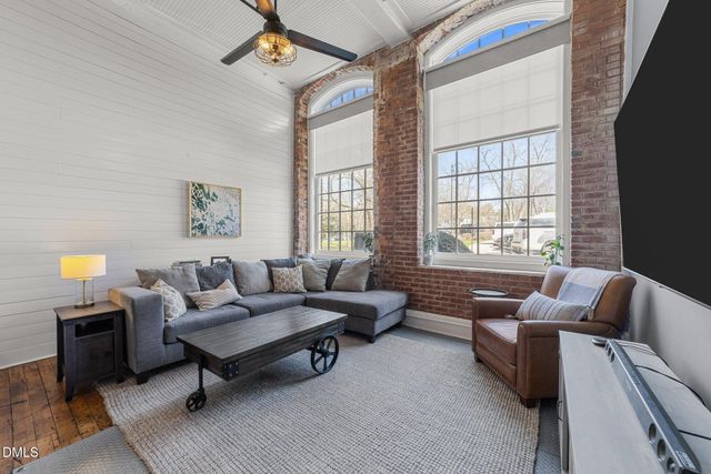 1535 Caraleigh Mills Court 105, Raleigh, NC 27603