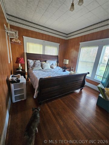 504 W Broadway, Marietta, OK 73448