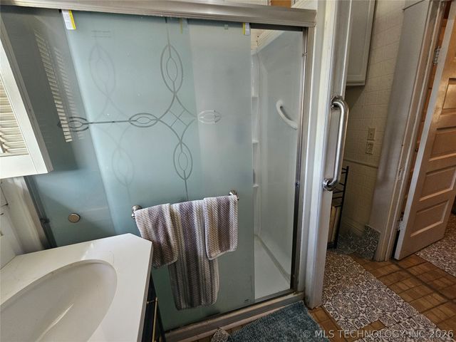 504 W Broadway, Marietta, OK 73448