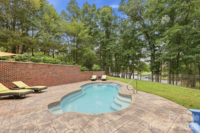 2055 Tiger Paw Lane, York, SC 29745