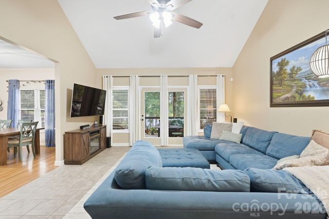 2055 Tiger Paw Lane, York, SC 29745