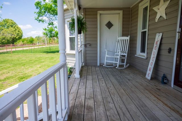 17627 Highway B, Wheatland, MO 65779