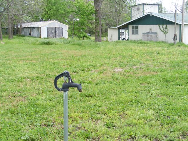 17627 Highway B, Wheatland, MO 65779
