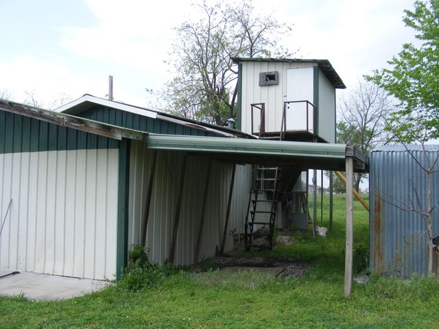 17627 Highway B, Wheatland, MO 65779