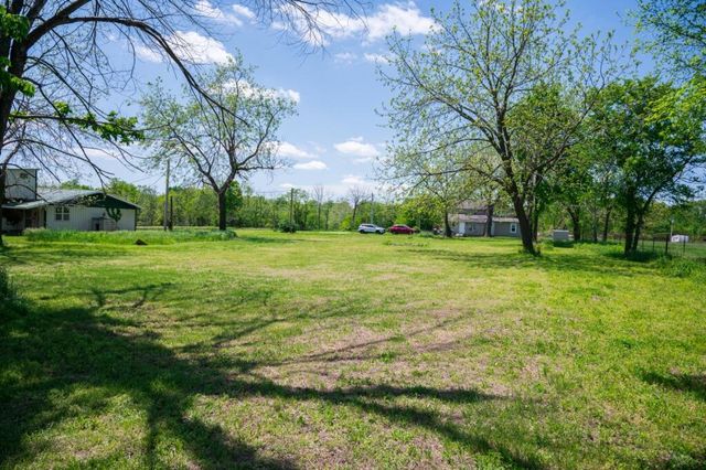 17627 Highway B, Wheatland, MO 65779