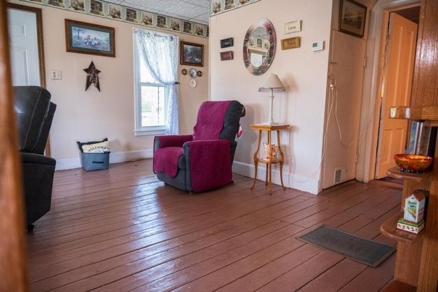 17627 Highway B, Wheatland, MO 65779