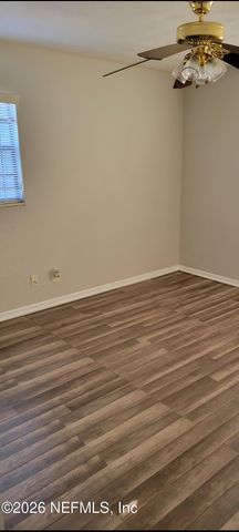 8524 HOWELL Drive, Jacksonville, FL 32208