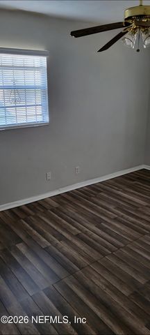 8524 HOWELL Drive, Jacksonville, FL 32208