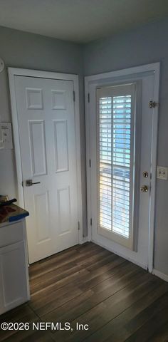 8524 HOWELL Drive, Jacksonville, FL 32208