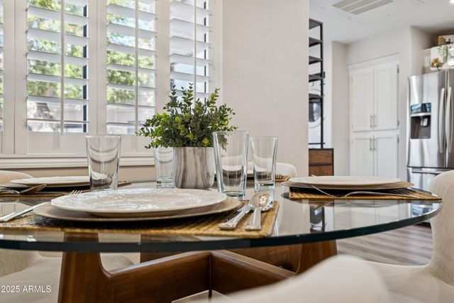 15050 N THOMPSON PEAK Parkway 1040, Scottsdale, AZ 85260