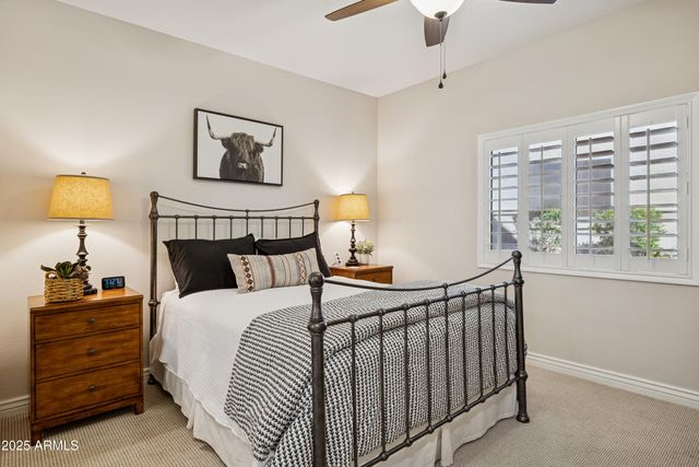 15050 N THOMPSON PEAK Parkway 1040, Scottsdale, AZ 85260