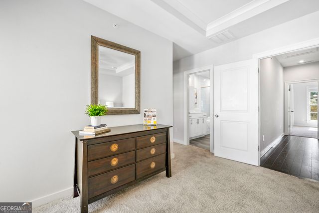 552 Ember Lane NW, Atlanta, GA 30318