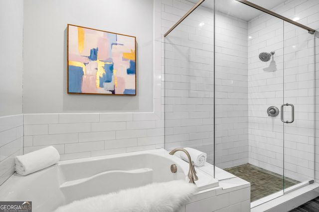 552 Ember Lane NW, Atlanta, GA 30318