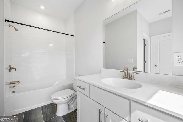 552 Ember Lane NW, Atlanta, GA 30318