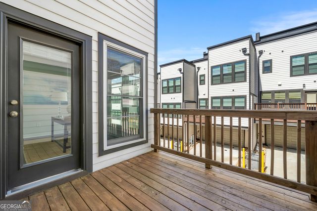 552 Ember Lane NW, Atlanta, GA 30318
