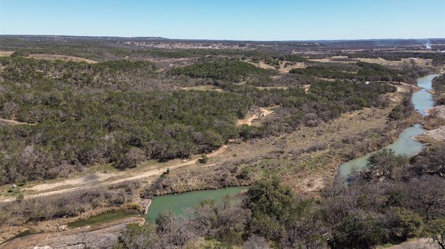 1011 Adventure TRL, Marble Falls, TX 78654