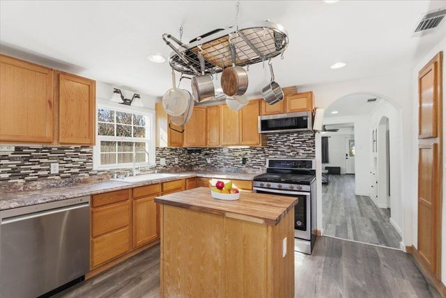 1939 1st Ave, Sutter, CA 95982