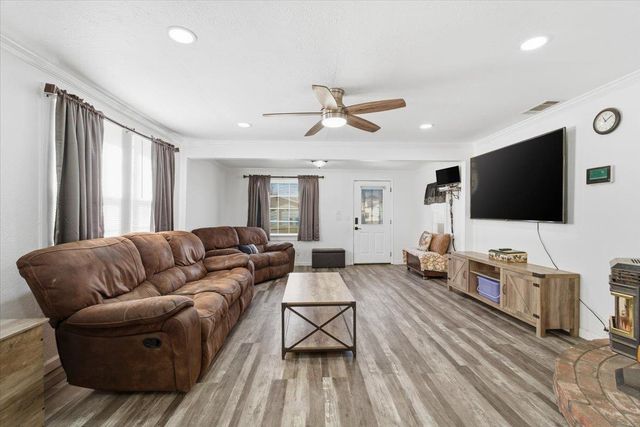 1939 1st Ave, Sutter, CA 95982