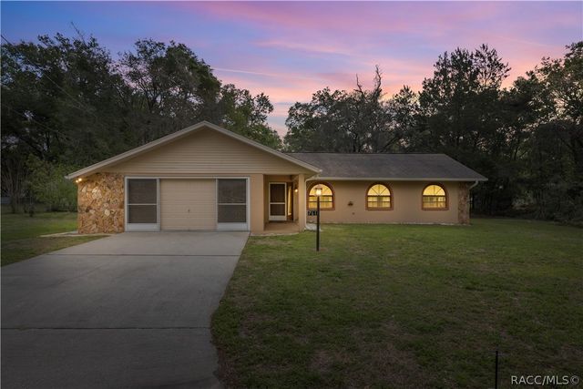 761 S Jeanne Avenue, Inverness, FL 34453