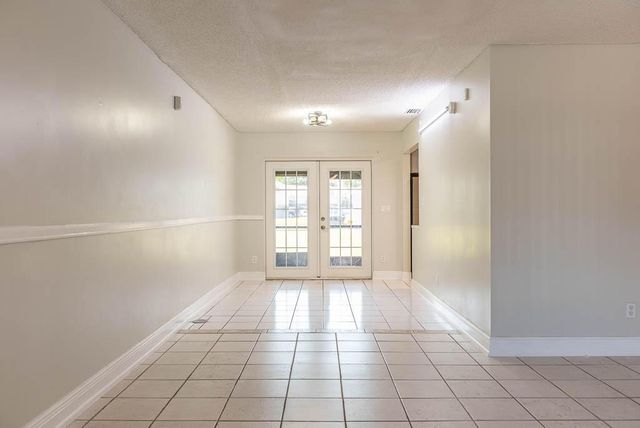 2204 Seaside Drive, Greenacres, FL 33463