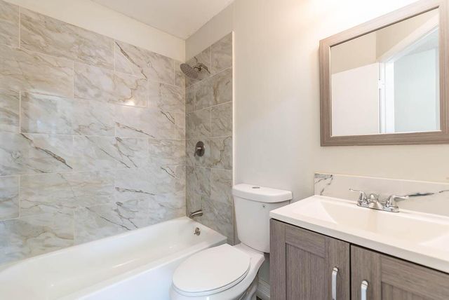 2204 Seaside Drive, Greenacres, FL 33463