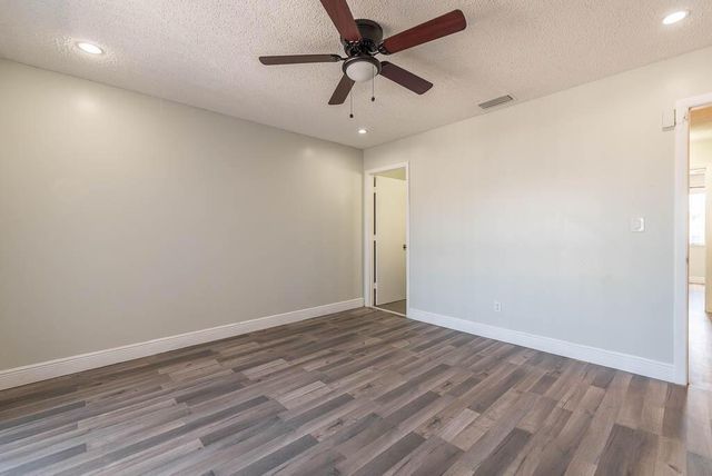 2204 Seaside Drive, Greenacres, FL 33463