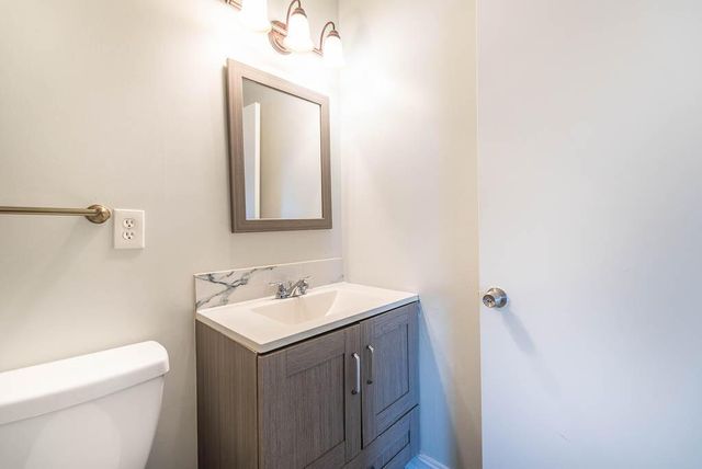 2204 Seaside Drive, Greenacres, FL 33463