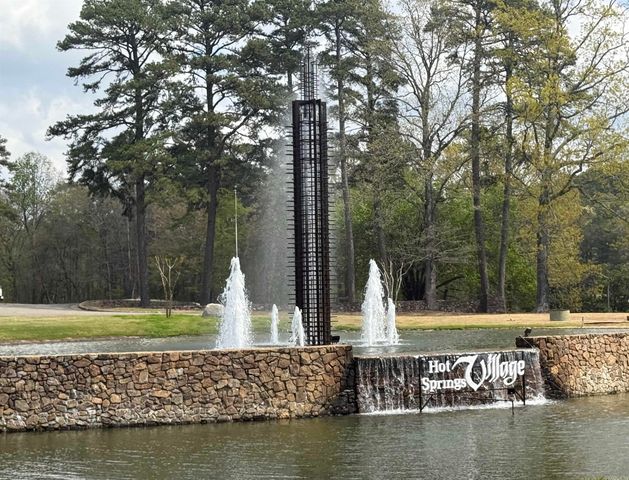 40 Alta Way, Hot Springs Village, AR 71909