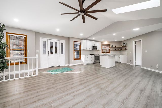 40 Alta Way, Hot Springs Village, AR 71909