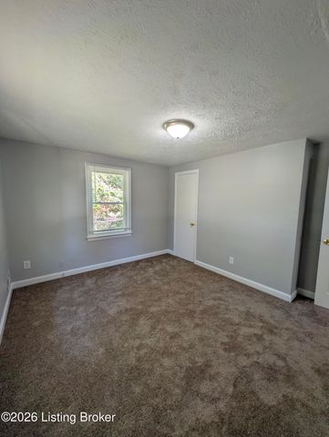 13011 Ashlawn Dr, Louisville, KY 40272