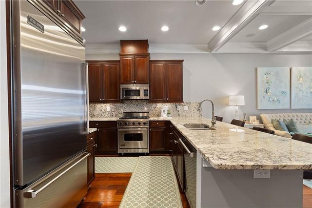 861 Lullwater Park Lane, Atlanta, GA 30306