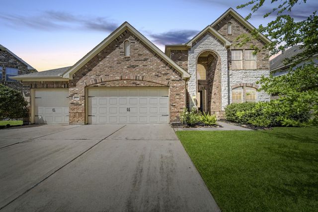 6211 Calico Pointe Court, Sugar Land, TX 77479